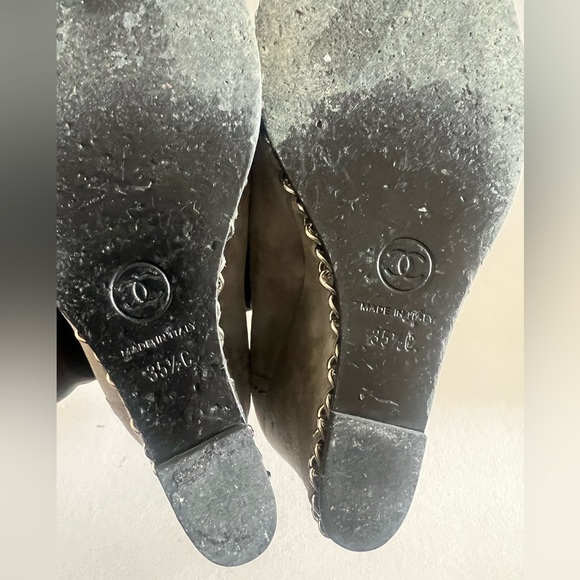 Chanel interlocking cc suede pump - Picture 8 of 9